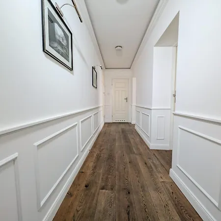 Rynek Serenity By Bookinghost Breslavia