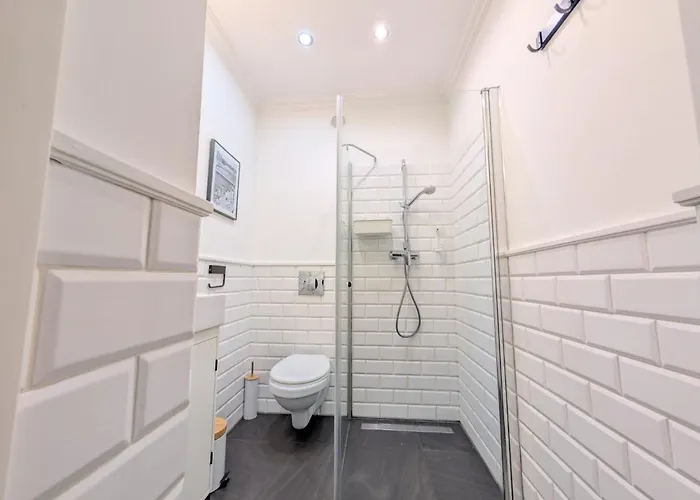 Apartment Rynek Serenity By Bookinghost Breslau